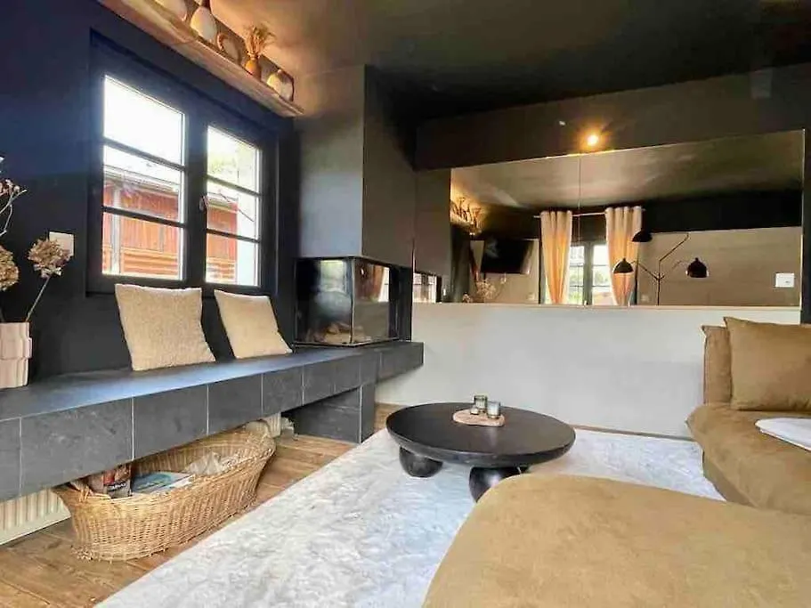 Apartment Megeve Standing - Chalet Au Bord De L'Eau