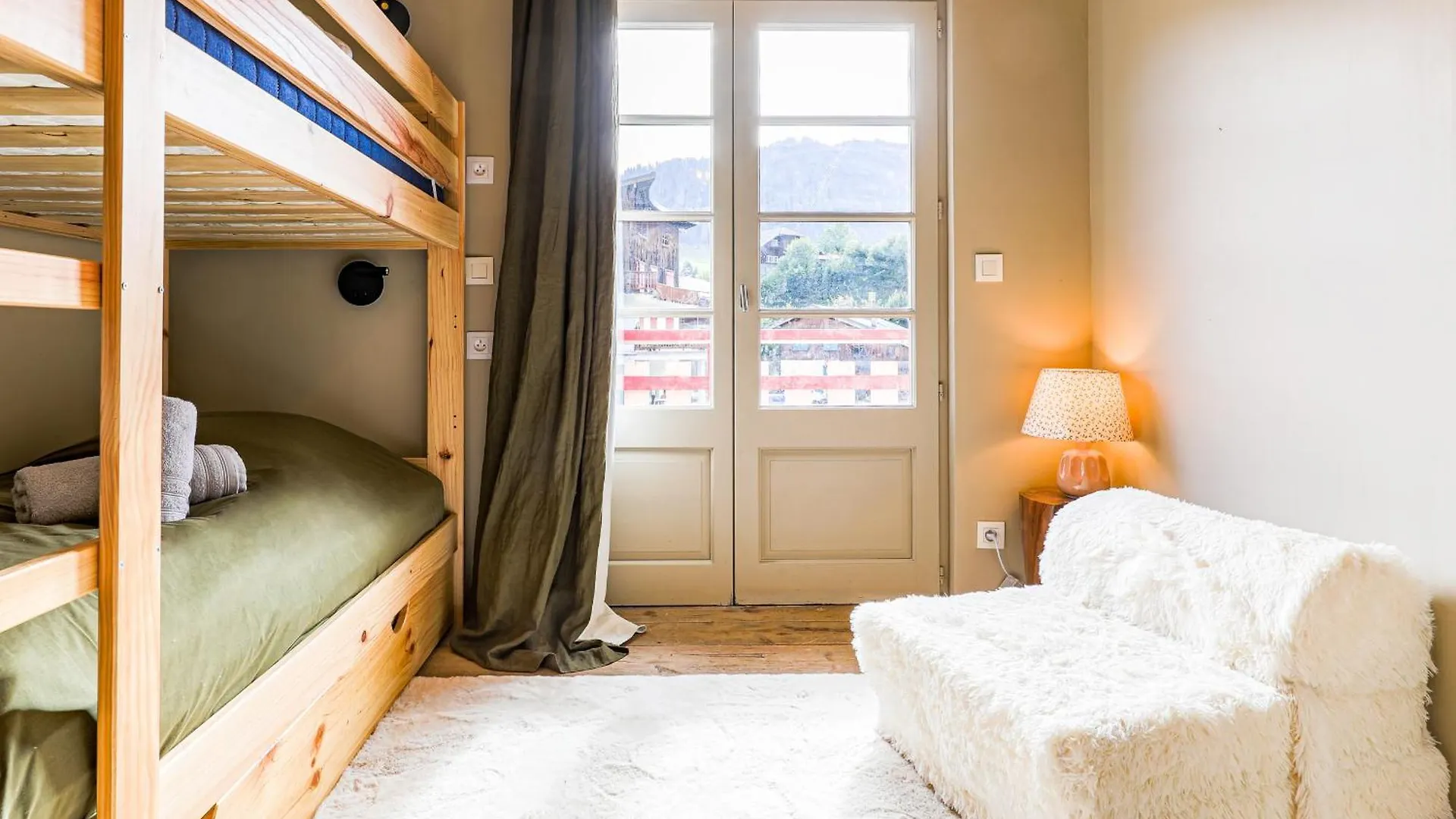 Apartment Megeve Standing - Chalet Au Bord De L'Eau France